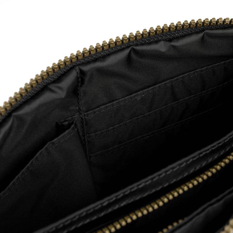 Carnaby crossbody XL gold label recycled nylon  image 3
