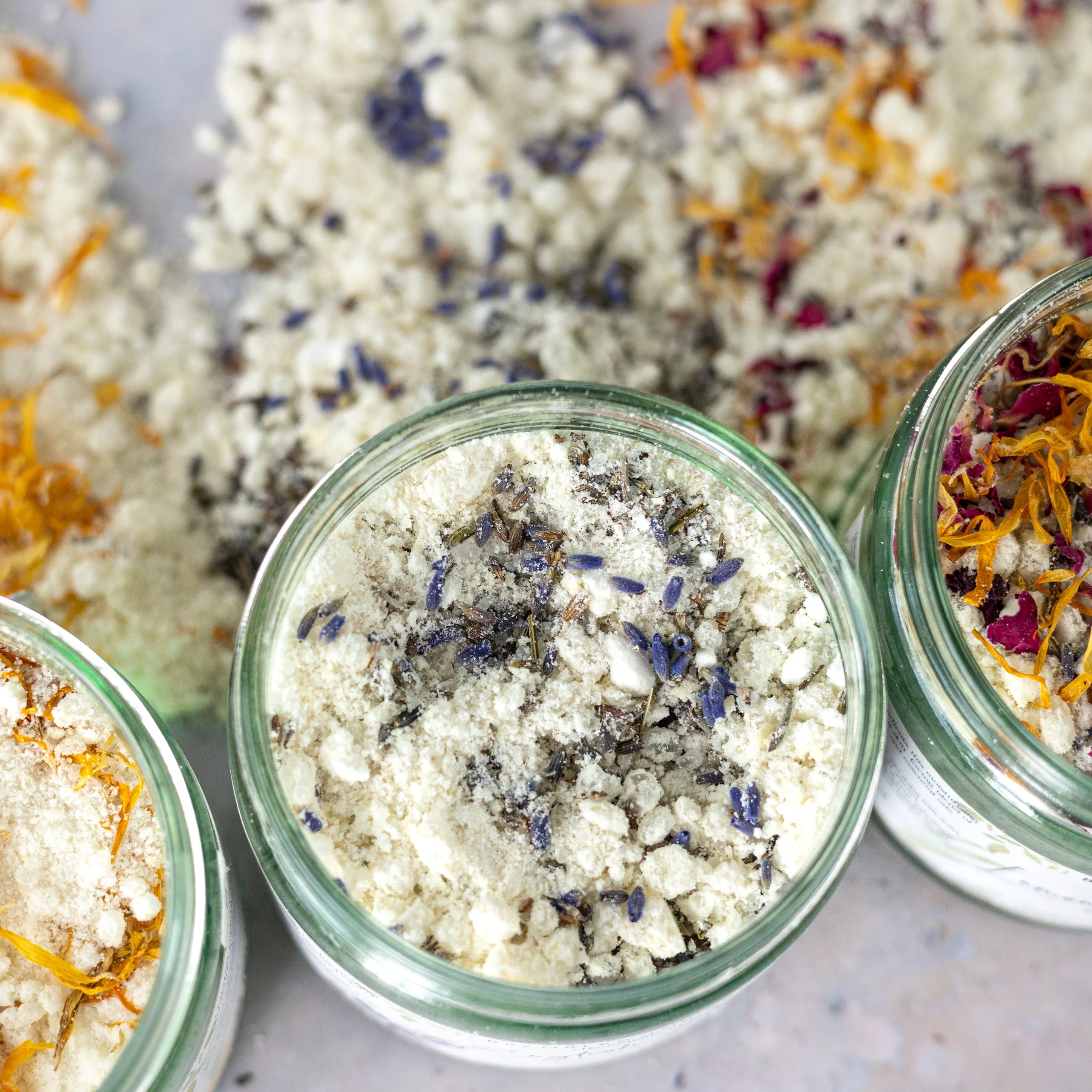 English lavender bath soak image 1