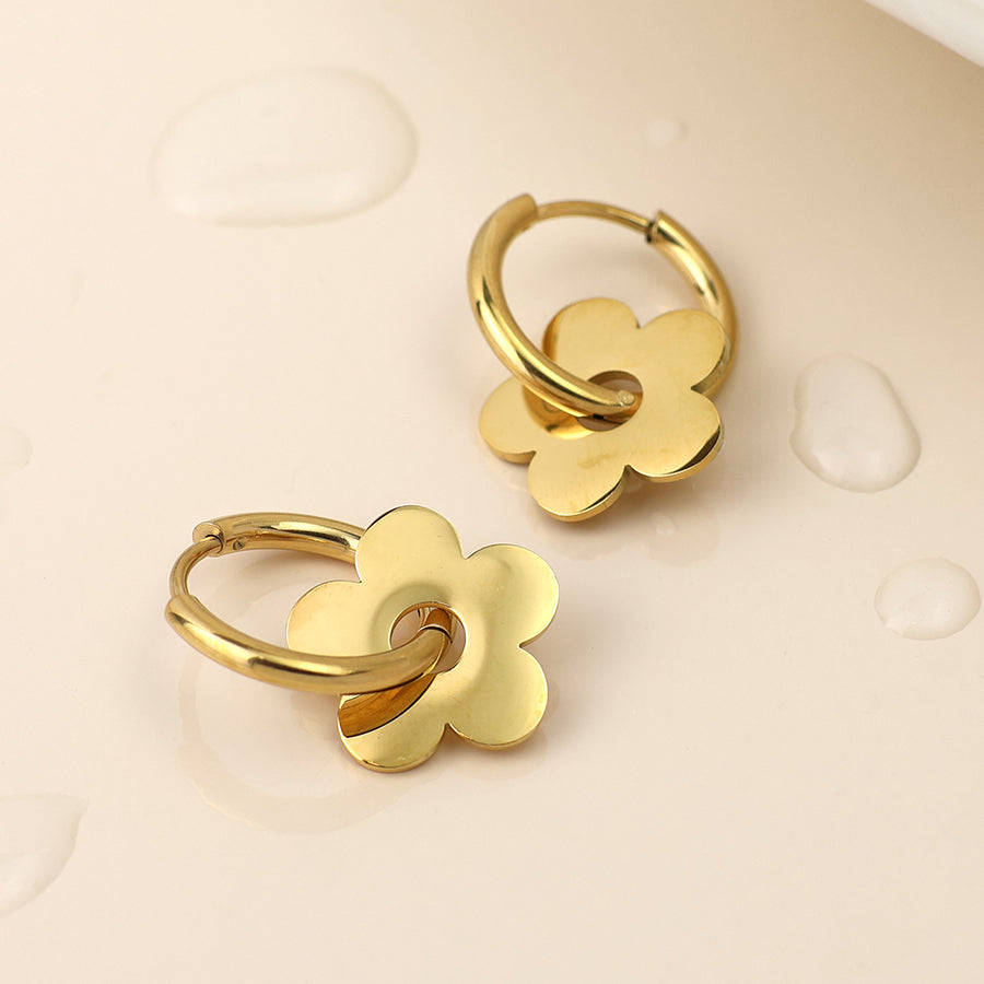 Flower hoop earrings