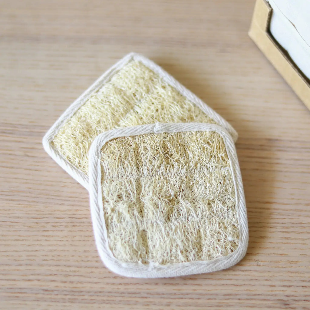 Organic lifestyle canvas square scrubber with handle