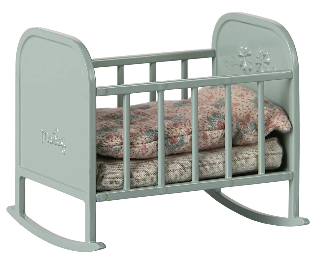 Maileg baby cradle  image 1