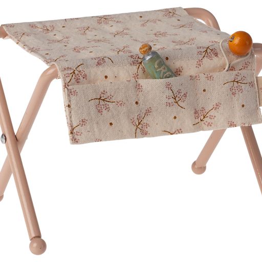 Nursery table image 1