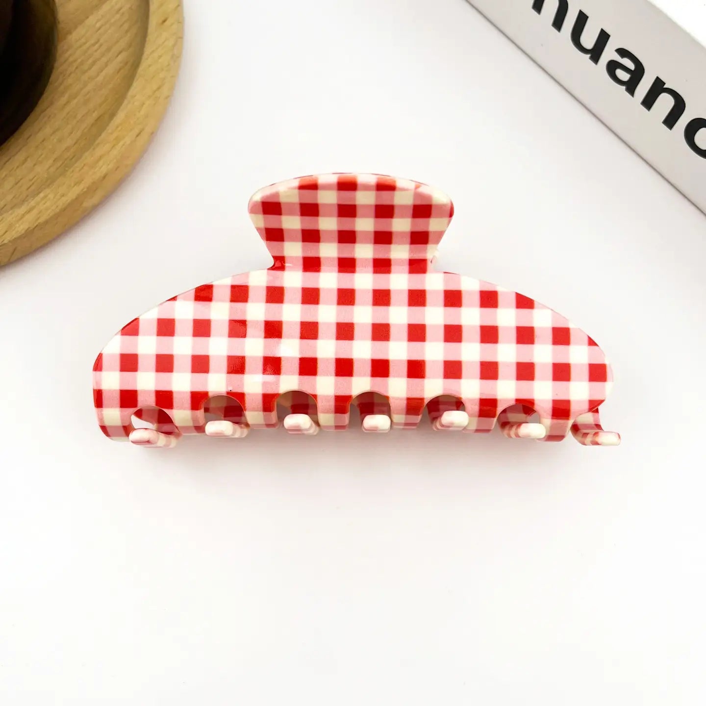 Minimalist acetate checkboard hair claw clip