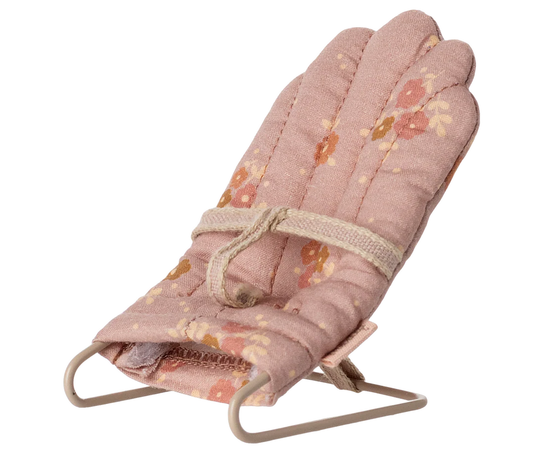 Babysitter - rose  image 0