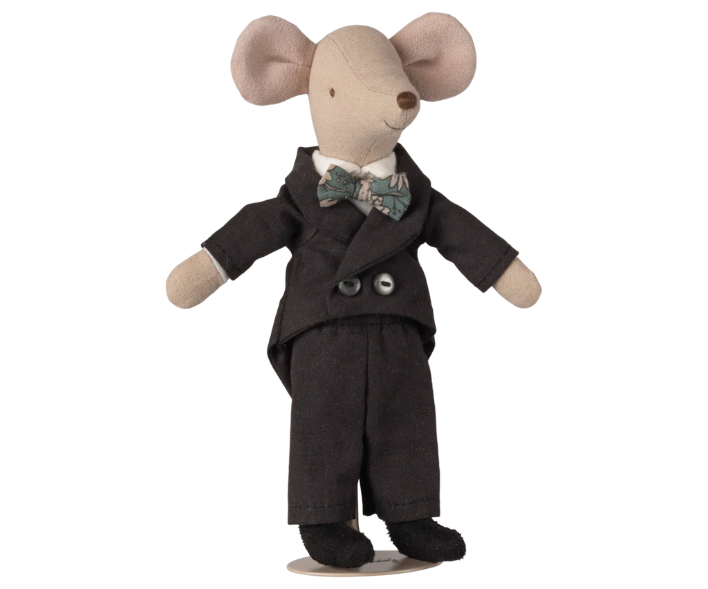 Wedding mice couple in box mum and dad