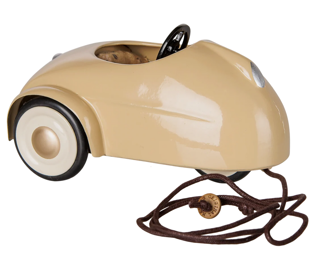 Car mouse - wheat