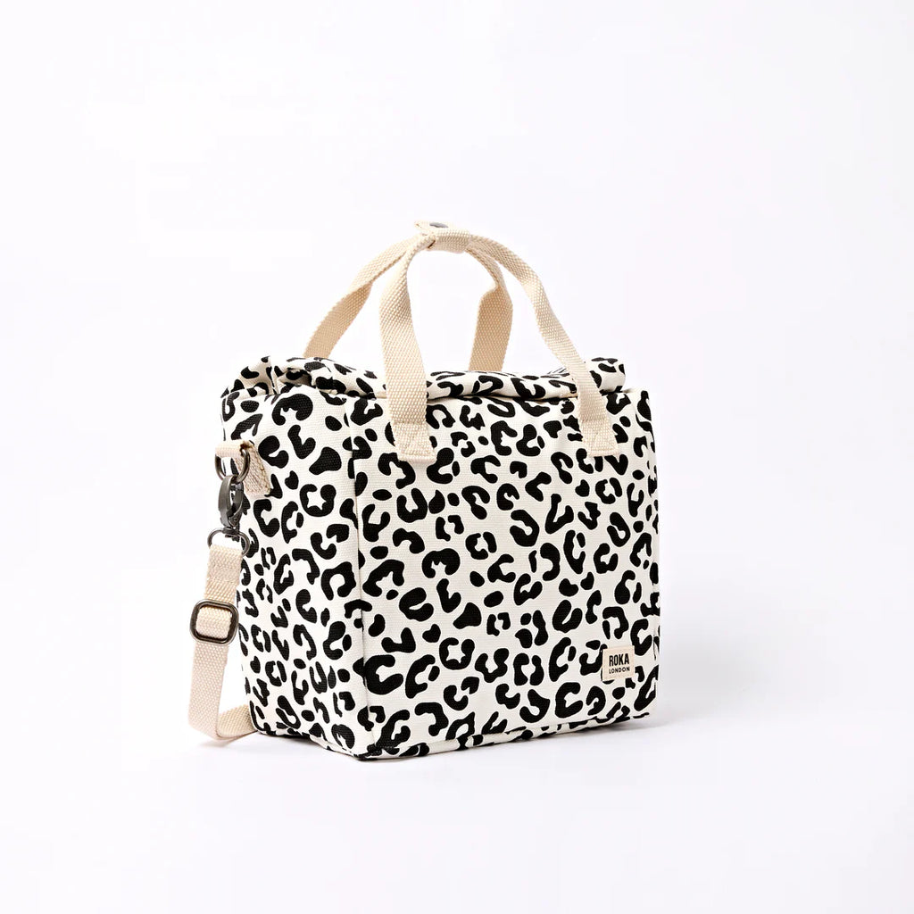 Hampstead lunch bag in summer leopard