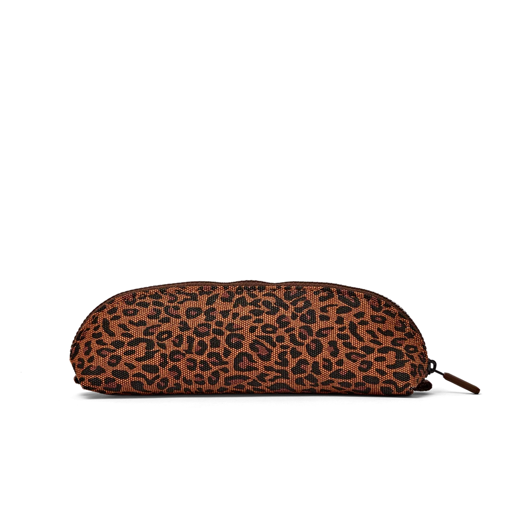 Tate pencil case in leopard mini