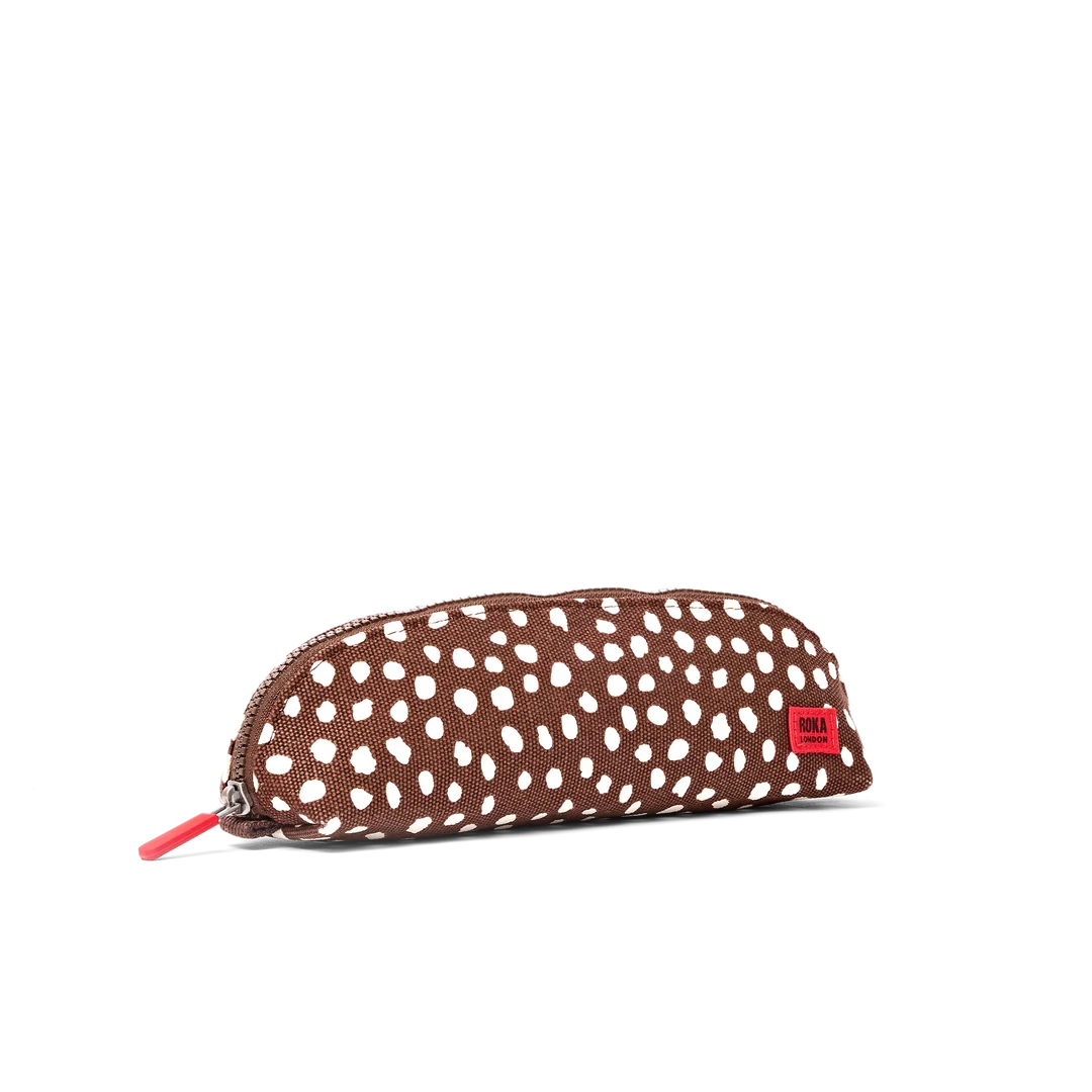 Tate pencil case in brown spot