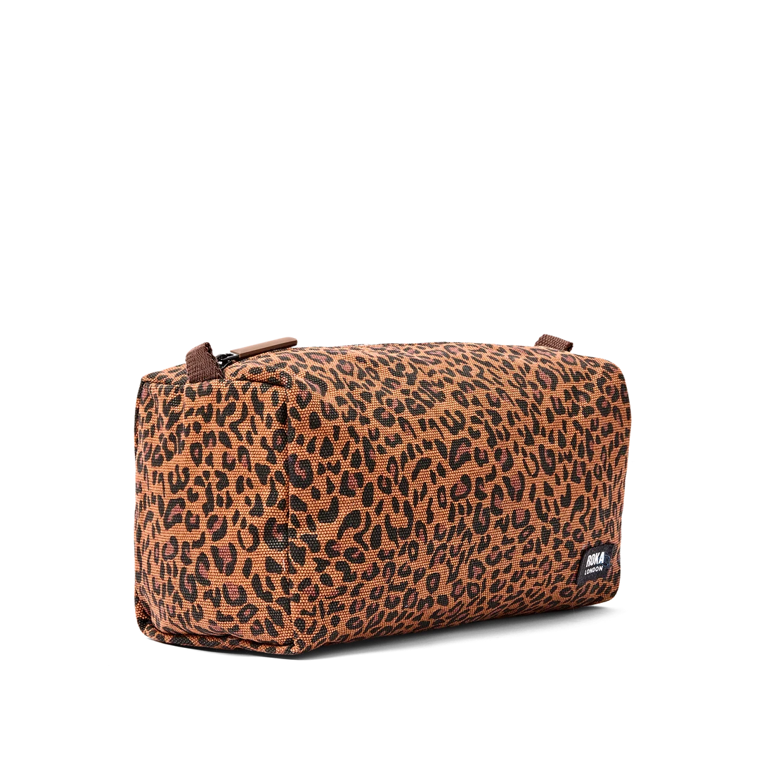Maygrove wash bag in mini leopard